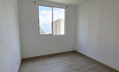 Apartamento de 3 alcobas en venta. Medellín, Belén Rodeo Alto