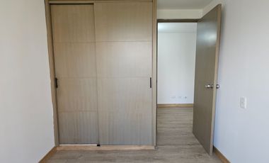 Apartamento de 3 alcobas en venta. Medellín, Belén Rodeo Alto