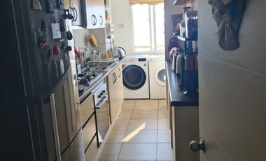 Venta Departamento sector Viña Alto, a minutos del centro de Viña, agradable entorno y ambiente seguro, terraza con linda vista