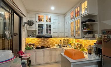 Rumah 2,5 Lt Green Lake City Cluster Asia Dijual Harga Murah Siap Huni Semi Furnished