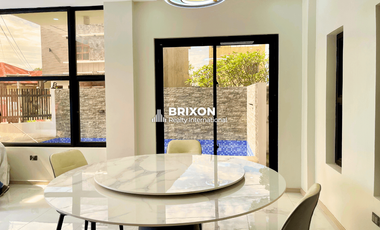 3-Storey Modern Dream House Near NLEX in Angeles City For Sale