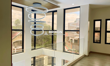 3-Storey Modern Dream House Near NLEX in Angeles City For Sale