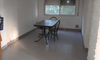 Vendo departartamento de escalera  DORREGO AL 4200 BARRIO SAN JOSE, ROSARIO