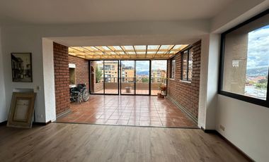 Penthouse en venta en la mejor zona de Cuenca Av. Ordóñez Lasso