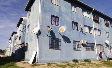 Venta De Cómodo Departamento En El Quisco