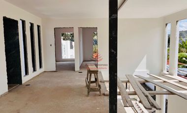 ✨En Venta  Exclusiva Casa de 3 Dormitorios  – Challuabamba | Vista · Estilo · Privacidad