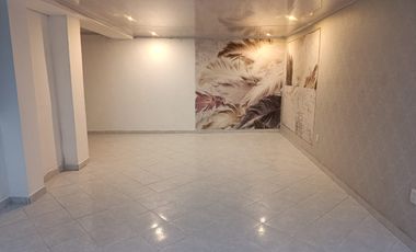 ARRIENDO LOCAL COMERCIAL EN LA CRA 33