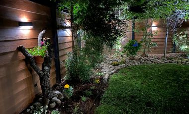 Barrio Los Conquistadores  casa ampliada 4 dormitorios, 2 terrazas , patio