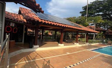 SE ARRIENDA BONITA CASA UNIDAD RESERVA DEL POLO CLUB II CIUDAD JARDÍN SUR DE CALI