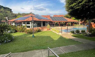 SE ARRIENDA BONITA CASA UNIDAD RESERVA DEL POLO CLUB II CIUDAD JARDÍN SUR DE CALI