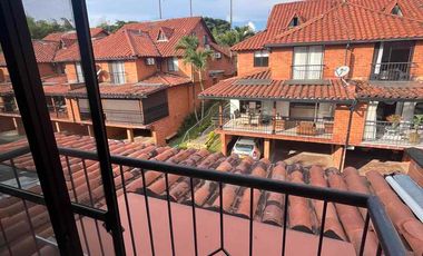 SE ARRIENDA BONITA CASA UNIDAD RESERVA DEL POLO CLUB II CIUDAD JARDÍN SUR DE CALI