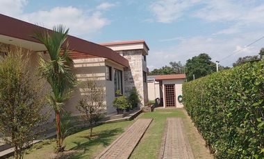 URB. TENIS CLUB CASA DE LUJO EN VENTA