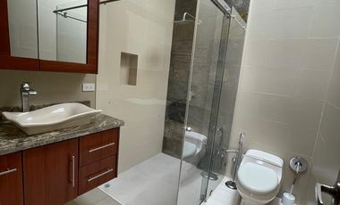 URB. TENIS CLUB CASA DE LUJO EN VENTA