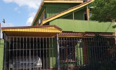 CASA 2 PISOS SAN BEENARDO