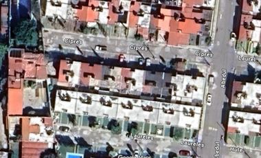 GRAN OPORTUNIDAD DE INVERSIÓN, PRECIOSA CASA EN REMATE BANCARIO!!