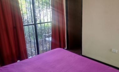 SE VENDE CASA AV. MARATHON , MACUL 3 DORMITORIOS , 2 BAÑOS , ESTACIONAMIENTO