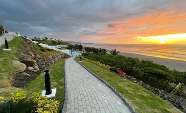 TERRENO EN VENTA, CABAÑAS RIVERA PACIFIC, PEDERNALES