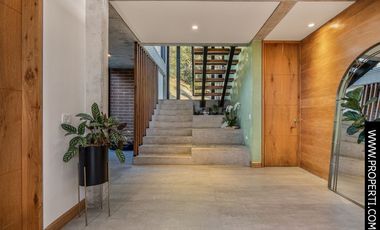 Casa en Arriendo Sector Loma del Escobero - Envigado