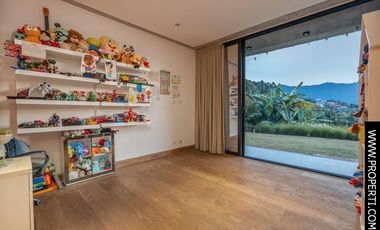 Casa en Arriendo Sector Loma del Escobero - Envigado