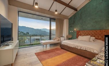 Casa en Arriendo Sector Loma del Escobero - Envigado