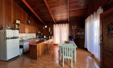 Venta De Casa Con Jardín