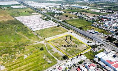 TERRENO COMERCIAL EN RENTA SOBRE AVENIDA TLACOTE