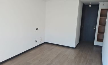 Vendo Promesa Townhouse Con Lindas Vistas, Seguridad 24/7