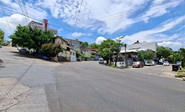 BODEGA EN VENTA CON 1000 M2 DE TERRENO EN 9 SUR PONIENTE