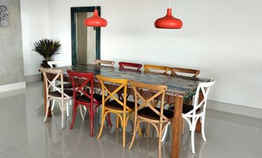 En Playa Salguero - En Arriendo -Apartamento 4 habitaciones 5 baños frente al mar