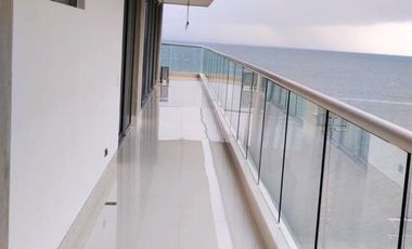 En Playa Salguero - En Arriendo -Apartamento 4 habitaciones 5 baños frente al mar