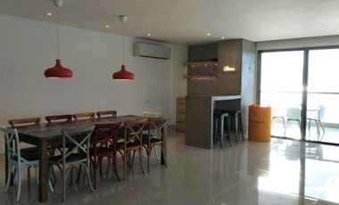 En Playa Salguero - En Arriendo -Apartamento 4 habitaciones 5 baños frente al mar