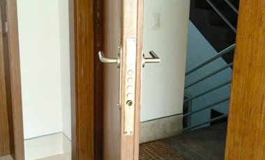 En Playa Salguero - En Arriendo -Apartamento 4 habitaciones 5 baños frente al mar