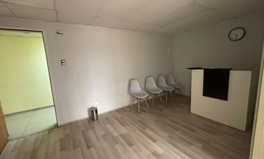 Remodelada, Buena Conectividad, A Pasos Metro Tobalaba