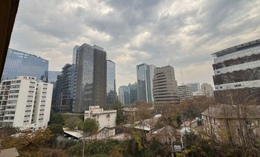 Remodelada, Buena Conectividad, A Pasos Metro Tobalaba