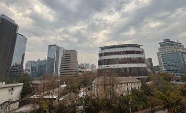 Remodelada, Buena Conectividad, A Pasos Metro Tobalaba