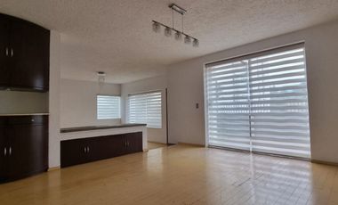 Casa en Renta en Lomas de Memetla