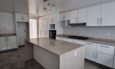 Casa en Renta en Lomas de Memetla