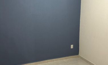 RENTA DEPARTAMENTO DE 2 HABITACIONES EN ZONA SEGURA, TRANQUILA Y EN PLANTA BAJA