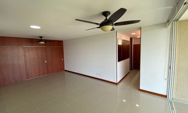 Amplio Apartamento Duplex de 3 Alcobas