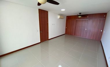 Amplio Apartamento Duplex de 3 Alcobas