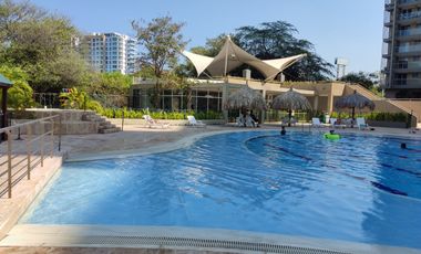 Amplio Apartamento Duplex de 3 Alcobas