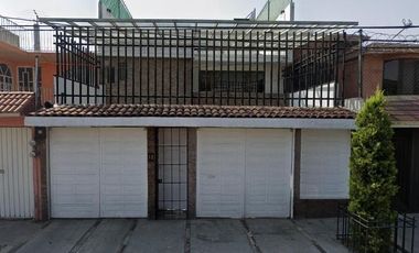 CASA EN VENTA EN BOSQUES DE ARAGON