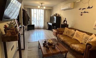 Casa dos pisos condominio Cerrado en venta en La Florida – Av. Perú