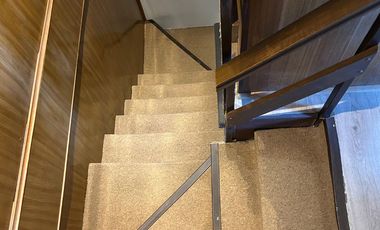 Casa dos pisos condominio Cerrado en venta en La Florida – Av. Perú