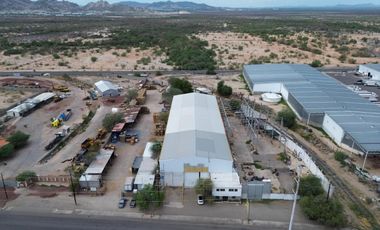 En Venta – Bodega Industrial de 2,000 m² + terreno adjunto de 1,402 mts