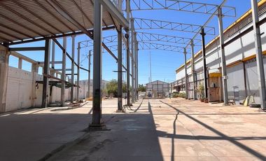 En Venta – Bodega Industrial de 2,000 m² + terreno adjunto de 1,402 mts