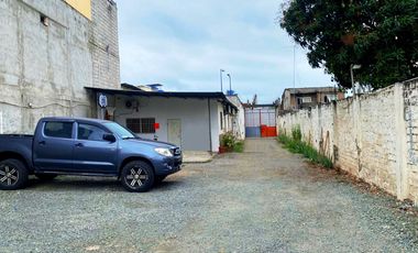 LOCAL EN ALQUILER EN LA CALLE GUABO/ 9 DE MAYO Y GUAYAS, MACHALA