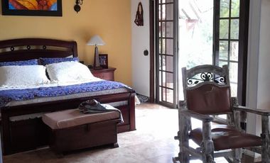 Casa Campestre para el Arriendo y Venta en unidad cerrada ubicada en Cerritos