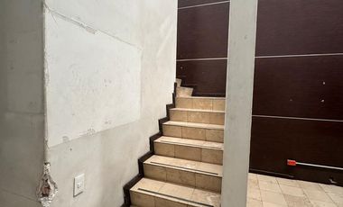 Renta Amplios Locales u oficinas de 80 y 367m2 en Col. Del Valle Norte