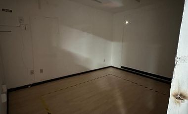 Renta Amplios Locales u oficinas de 80 y 367m2 en Col. Del Valle Norte